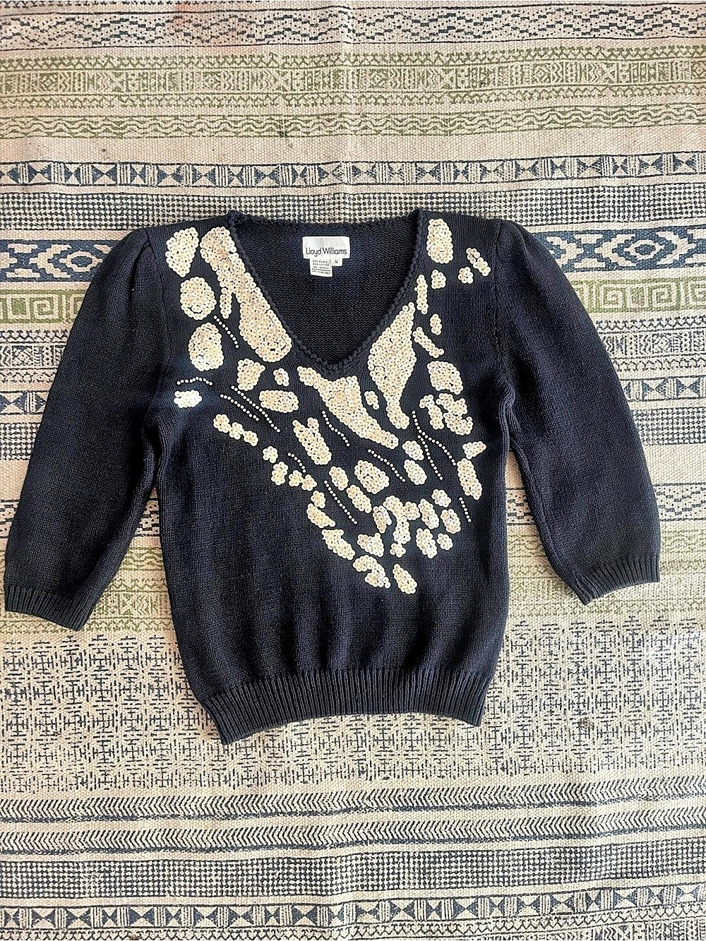 Loyd Williams Sequin Sweater in Black Size Small Like New